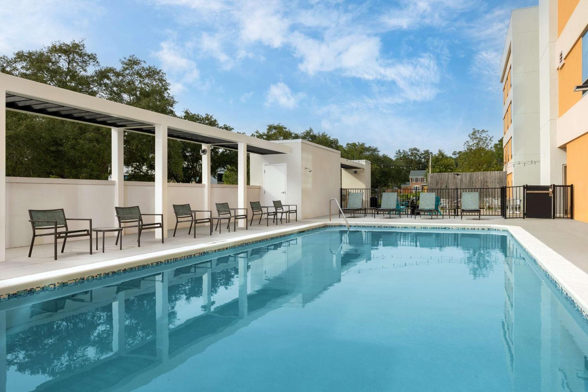 Home2 Suites By Hilton Tallahassee State Capitol Экстерьер фото