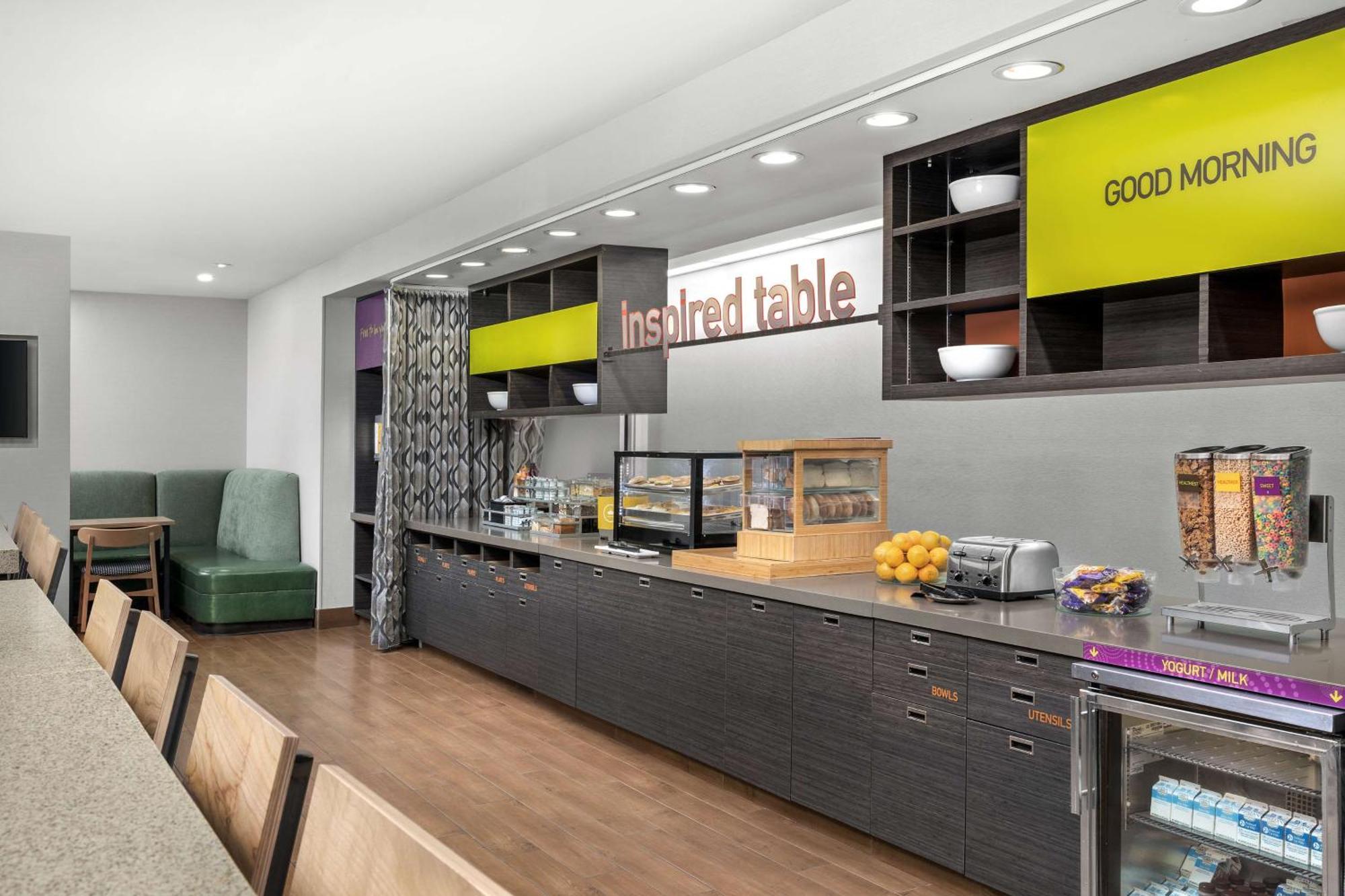 Home2 Suites By Hilton Tallahassee State Capitol Экстерьер фото